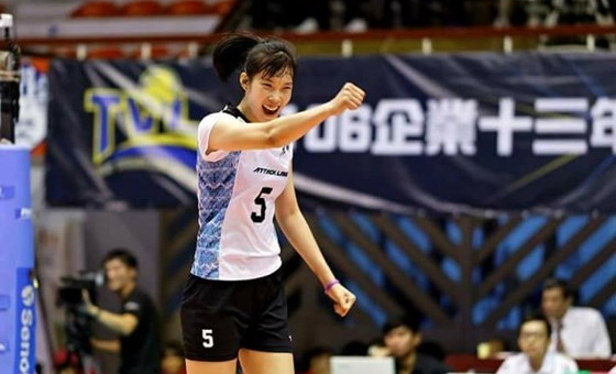 Hot girl bóng chuyền VN cao 1m93 chuyển sang khoác áo CLB Nhật Bản
