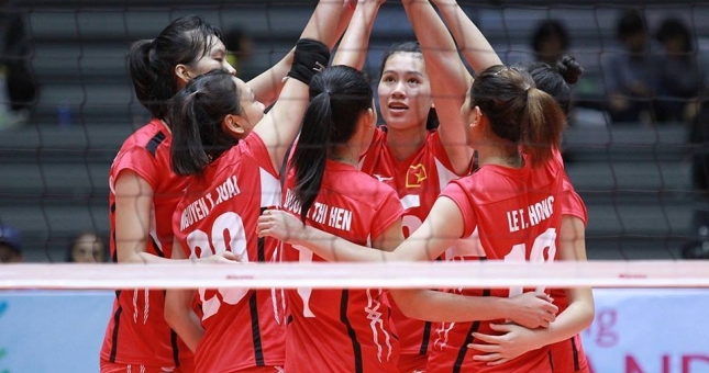 U23 Việt Nam thắng dễ trước New Zealand trong ngày ra quân