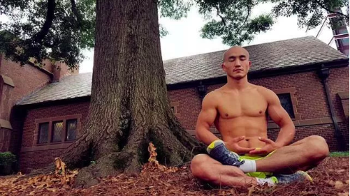 Đệ nhất Thiếu Lâm lên Tung Sơn học Dịch Cân Kinh, chuẩn bị đấu Thánh Muay