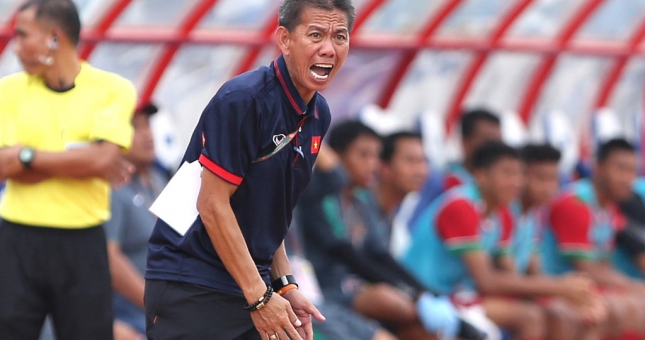 So sánh U18 Việt Nam với lứa Công Phượng, HLV Hoàng Anh Tuấn nói gì?