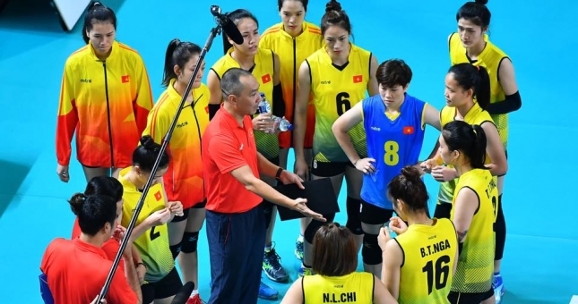 Lịch thi đấu bóng chuyền nữ hôm nay 6/10: Việt Nam đấu Thái Lan