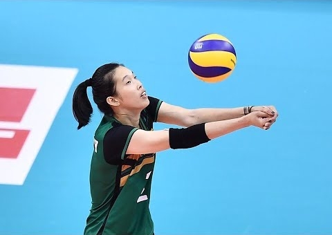 VIDEO: Trần Thị Thanh Thúy 'cân team' đánh bại U23 Thái Lan