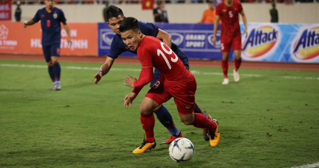 Cựu tuyển thủ Thái Lan: 'Việt Nam đã vượt qua chúng ta'