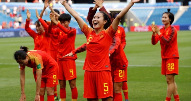 Tuyển nữ Trung Quốc bị đối xử 'đặc biệt' tại Úc vì virus corona