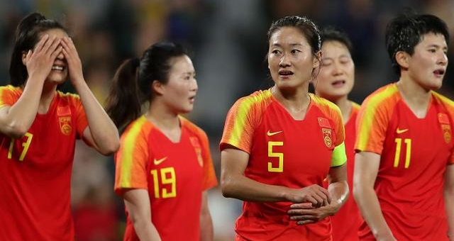 Tạm hoãn trận đấu giữa nữ Hàn Quốc và Trung Quốc vì Covid-19