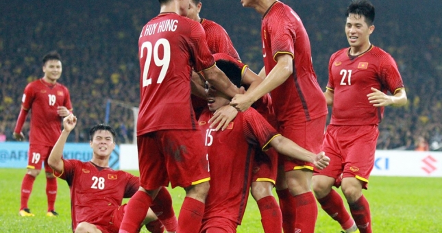 BLV Quang Huy: 'Đối tác ép giá AFF Cup 2020 vì Việt Nam kiểu gì cũng mua'