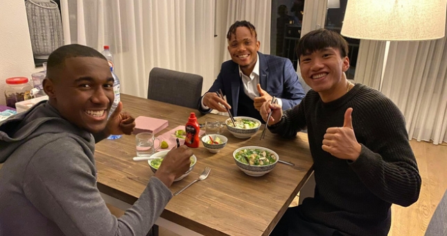 Bạn thân Văn Hậu: 'Kinh nghiệm ở Liverpool đã giúp tôi rất nhiều'