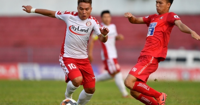 TPHCM thi đấu nhạt nhòa trong ngày Công Phượng vắng mặt