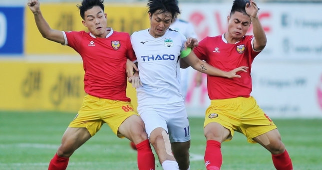 HAGL chấm dứt mạch trận bất bại của Hồng Lĩnh Hà Tĩnh