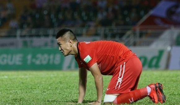 VIDEO: Tình huống Ngọc Thịnh khiến TPHCM gặp bất lợi lớn trước Hà Tĩnh