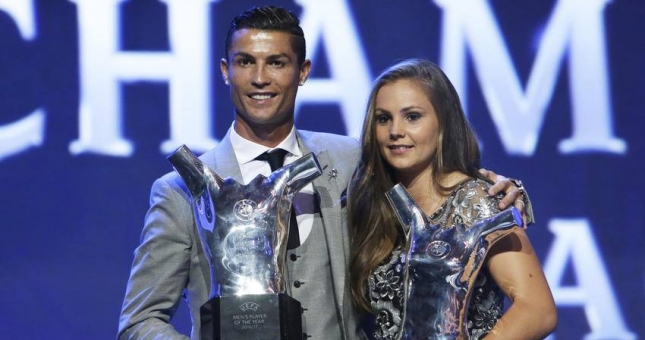 'Messi nữ' được vinh danh là cầu thủ nóng bỏng nhất thế giới