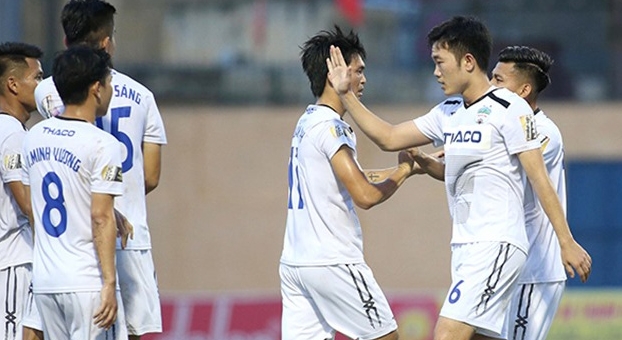 VIDEO: Những pha bóng đẹp như tranh vẽ của HAGL ở V-League 2020