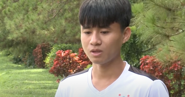 'Tiền vệ tầm cỡ thế giới' úp mở khả năng rời HAGL