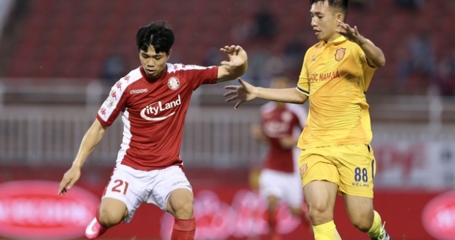 Công Phượng lập cú đúp, TPHCM hủy diệt DNH Nam Định