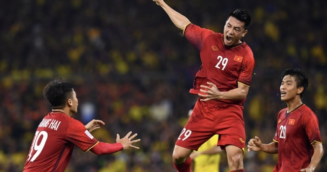 Tuyển thủ ĐT Việt Nam 'đào tẩu' khỏi CLB rớt hạng V.League