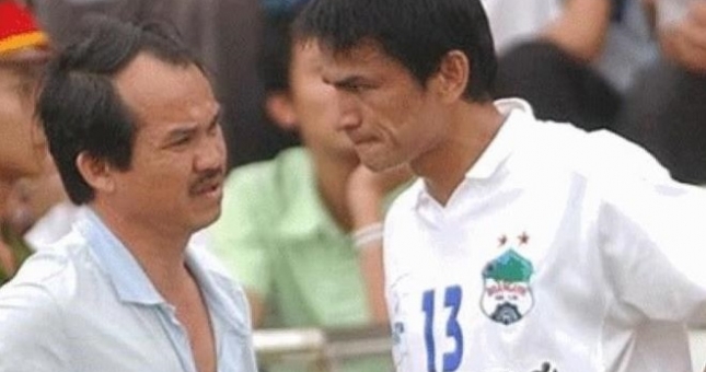 Cựu cầu thủ HAGL: 'Kiatisak uống bia rượu thì mấy ông Việt Nam sập hết'