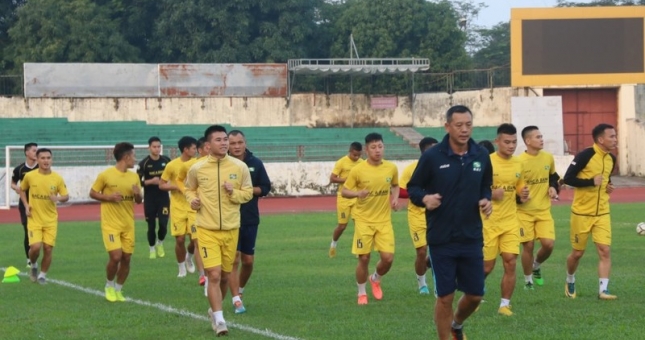 VIDEO: SLNA chuẩn bị cho cuộc tiếp đón Bình Định