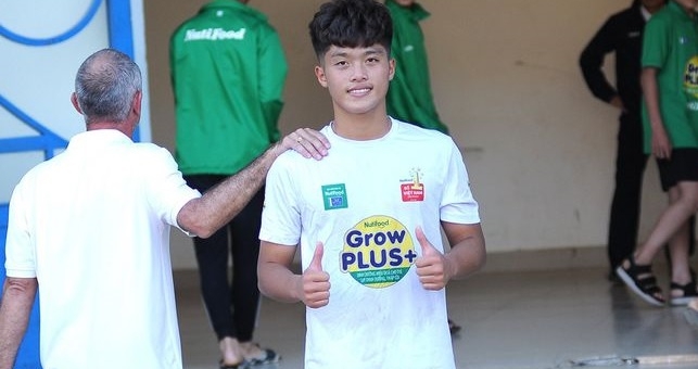 'Tiểu Văn Toàn' nhận lời khen đặc biệt từ HLV U19 Việt Nam