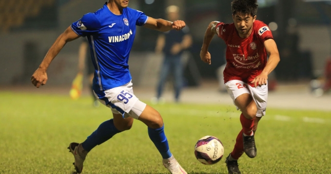 VIDEO: Lee Nguyễn phối hợp 'chuẩn bài' với 2 ngoại binh Brazil