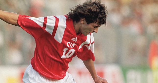 Dobrovolski Igor Ivanovich: Cầu thủ duy nhất của Liên Xô Vô địch Champions League