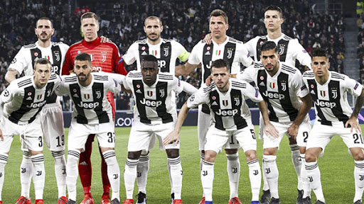 Juventus gia hạn thành công với trụ cột đội bóng