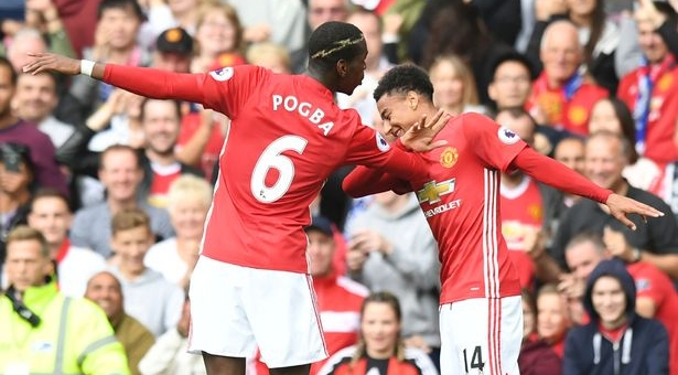 VIDEO: Secret handshakes - Sở thích độc đáo của giới cầu thủ