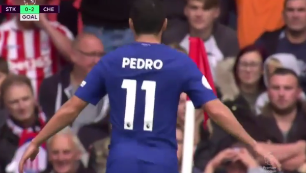 VIDEO: Pedro nhân đôi cách biệt cho Chelsea