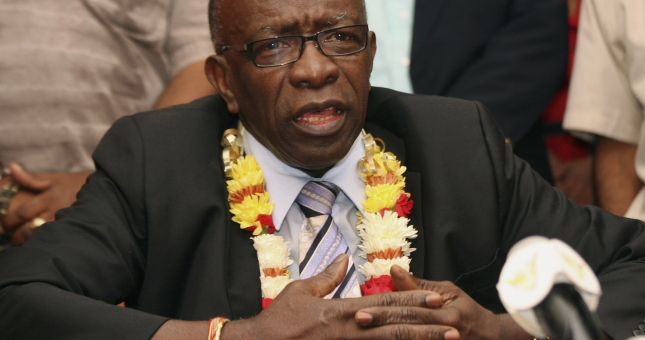 Sốc! Nguyên phó chủ tịch FIFA nhận án phạt gây rúng động