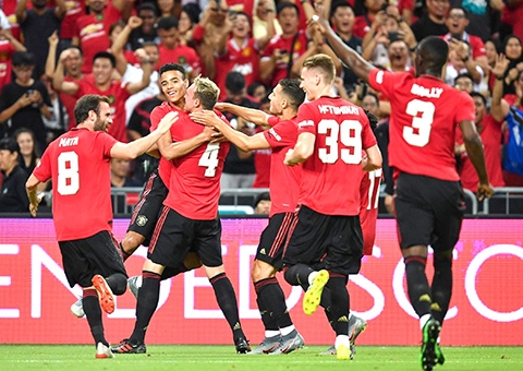 5 vấn đề MU cần giải quyết trước mùa giải mới