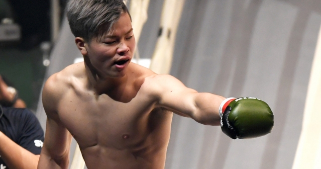 Bị chế giễu, thần đồng Nhật Bản 'lễ phép' đáp trả lại Conor McGregor