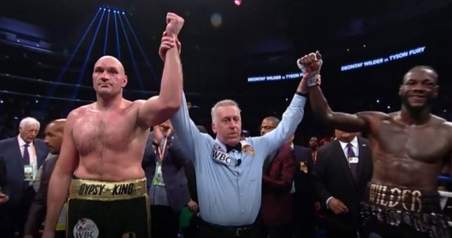 Các huyền thoại Boxing lên tiếng chỉ trích trọng tài trận Fury vs Wilder