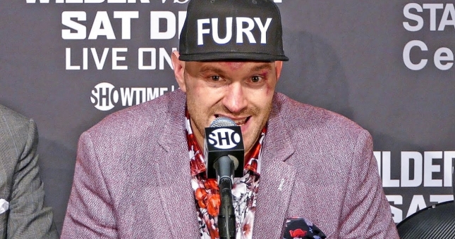 Tyson Fury đòi thẩm định lại giám khảo trận đấu với Wilder