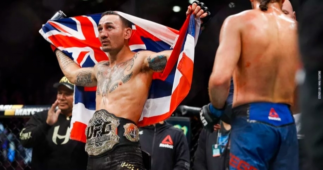 Max Holloway: 'Nếu người võ sĩ giỏi nhất UFC ở Lightweight, tôi sẽ lên đó tìm anh ta'