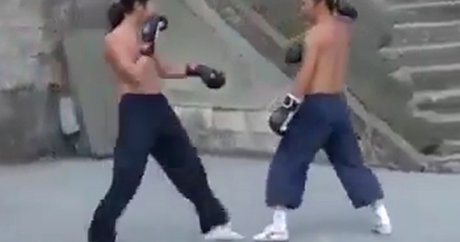 VIDEO Bất ngờ trình độ các võ sư Thái Cực khi tập ... Boxing