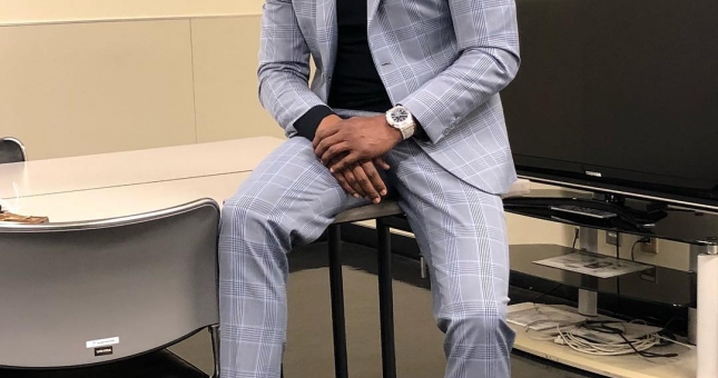 Floyd Mayweather 'nhẹ nhàng' bỏ túi gần trăm triệu đô sau trận đấu Thần đồng Nhật Bản