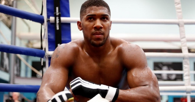 Đối thủ dương tính chất cấm, Anthony Joshua ráo riết tìm người thay thế