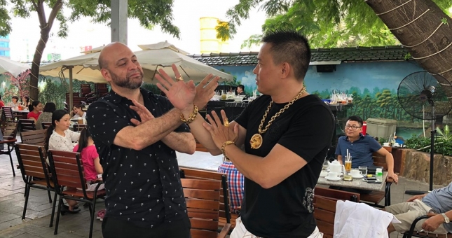 Flores bất ngờ về Việt Nam 'đột kích' võ sư Vịnh Xuân giữa Sài Gòn?