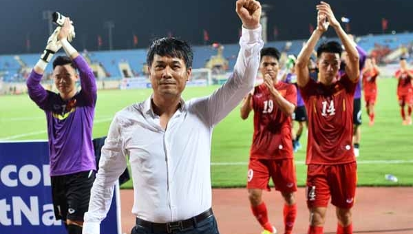 Hai trận đấu của ĐTVN trong tháng 3: Chờ nét tươi mới