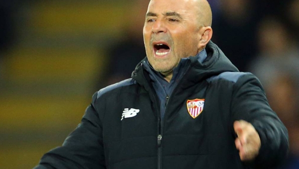 Họ nói gì sau khi Leicester tạo nên cú sốc trước Sevilla?