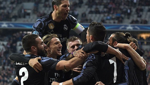 Kết quả cúp C1 hôm nay: Real hạ Bayern, Atletico thắng nhẹ