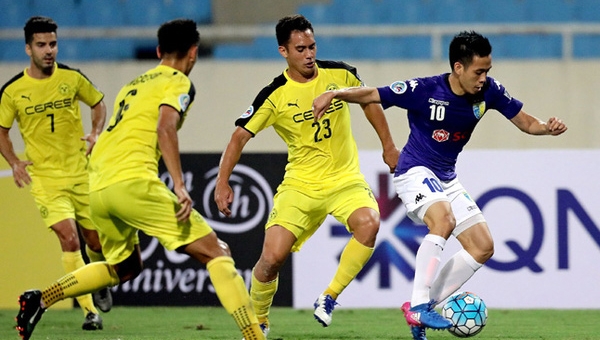 Hà Nội FC chia tay AFC Cup dù thắng đậm Felda United