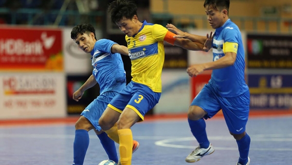 Sanna.KH quyết chiến với Thái Sơn Nam