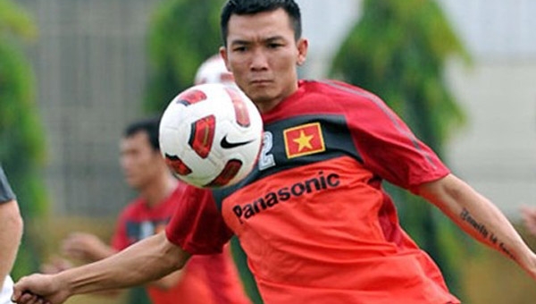 Công Vinh thẳng tay thanh lý cầu thủ vi phạm kỷ luật