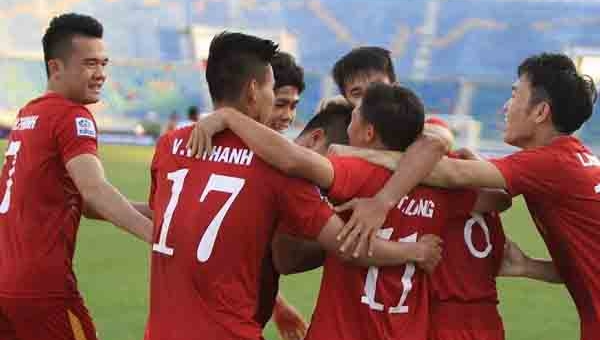 Bất ngờ với cầu thủ duy nhất của VN lọt vào ĐHTB năm 2017 của AFF