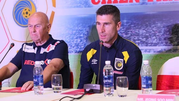 HLV từ Úc, Hàn Quốc đặc biệt ấn tượng với cầu thủ VN