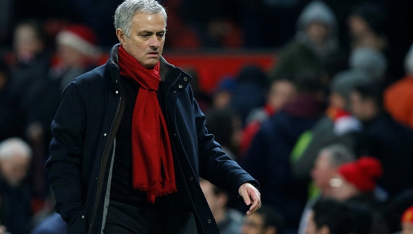 HLV Mourinho nói gì về trận hòa bẽ mặt của MU trước Burnley?