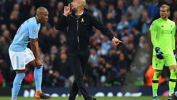 Pep Guardiola: 'Trọng tài là một gã đặc biệt, thích khác người'