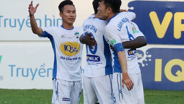 HAGL chia điểm Cần Thơ trong trận cầu kịch tính