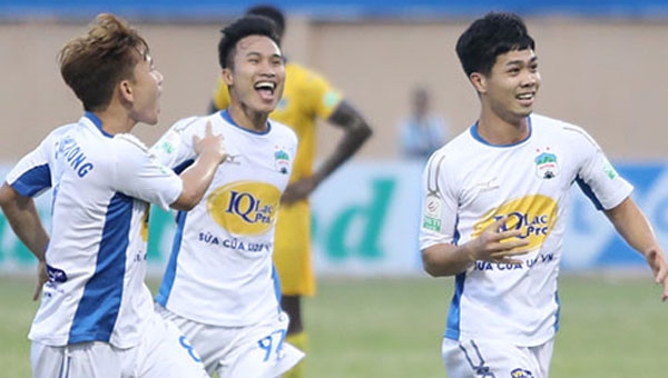 Bảng xếp hạng vòng 10 V-League: HAGL thăng tiến chóng mặt