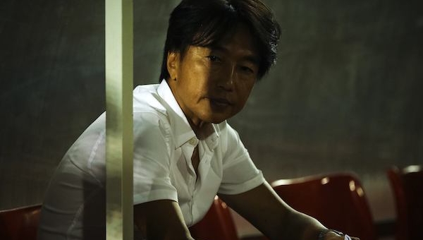 HLV Miura cay cú vì trọng tài Việt Nam ‘cứ thổi phạt hoài’